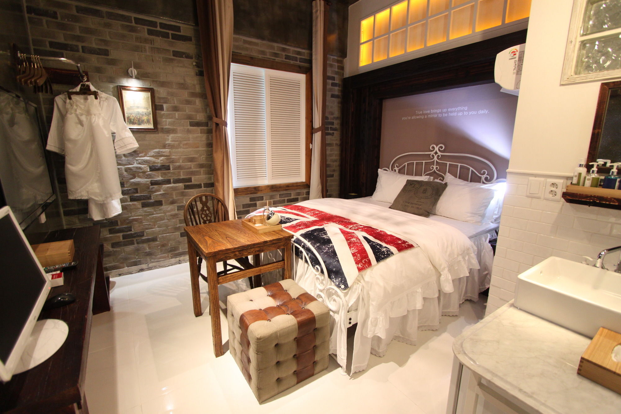 February Hotel Hwanggeum Daegu Esterno foto