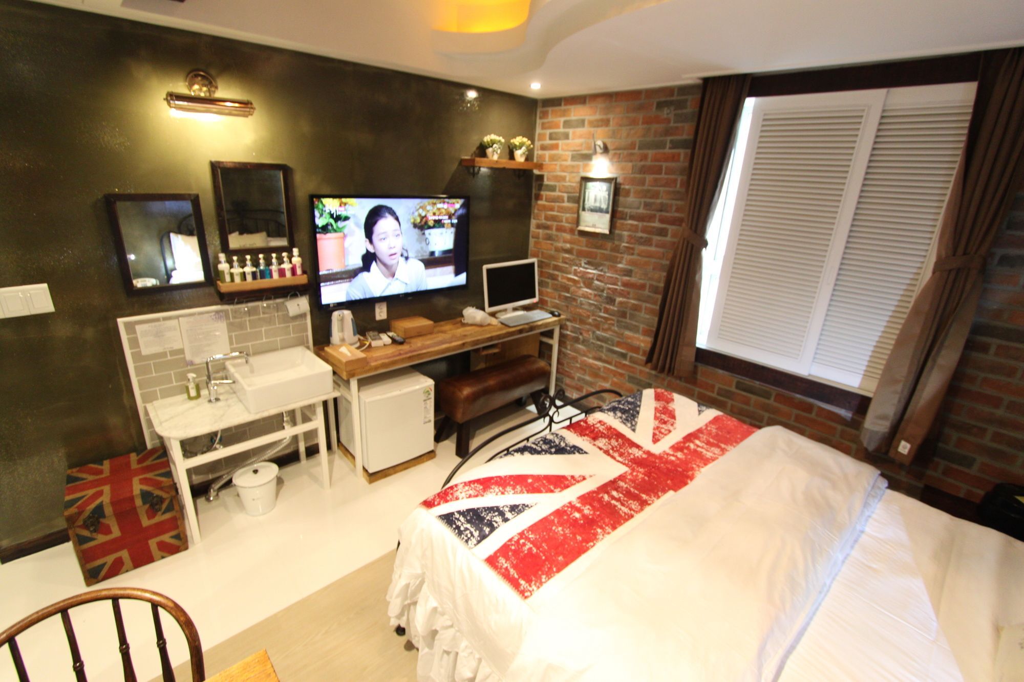February Hotel Hwanggeum Daegu Esterno foto
